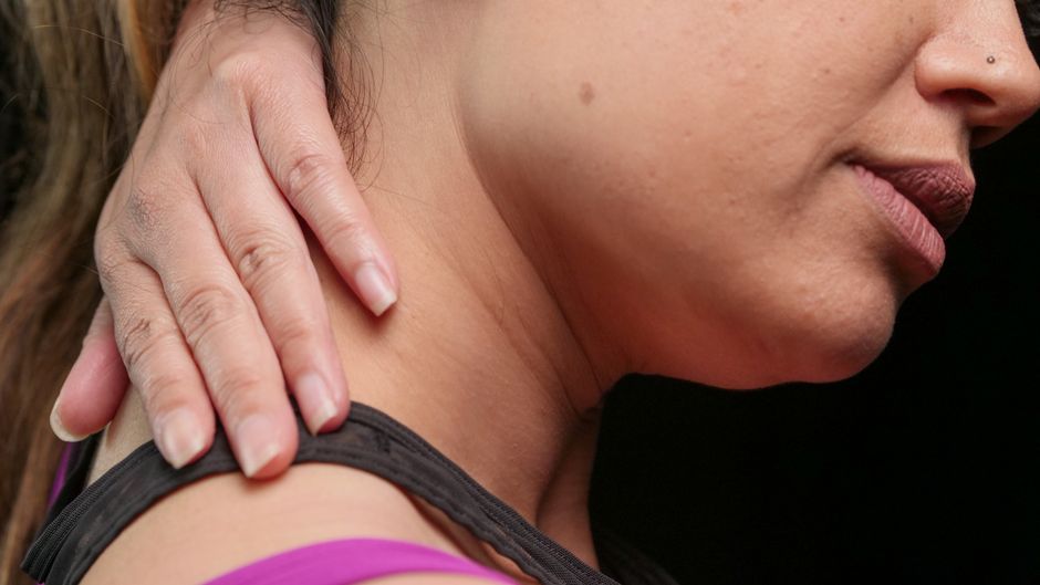 Silent Symptoms of Thyroid Dysfunction You Should Never Ignore illustration 2