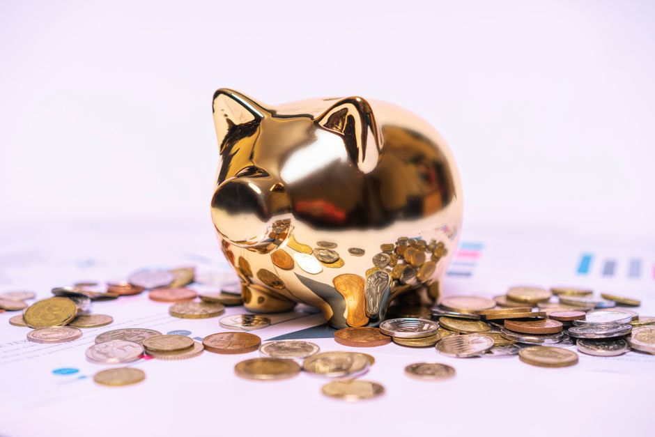 High Yield Savings vs Index Funds  Keys to Building Wealth in illustration 7