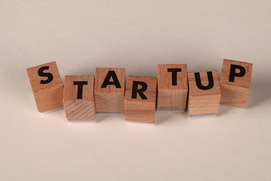 How to Start Investing With in A Growth Guide 7