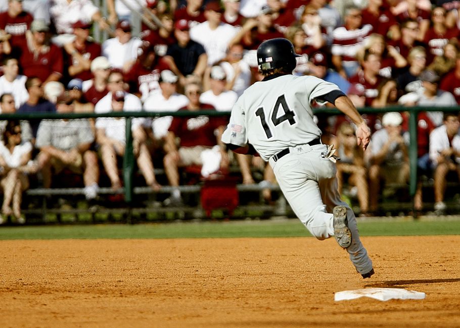 Best Life Insurance Plans for Professional Athletes in 6