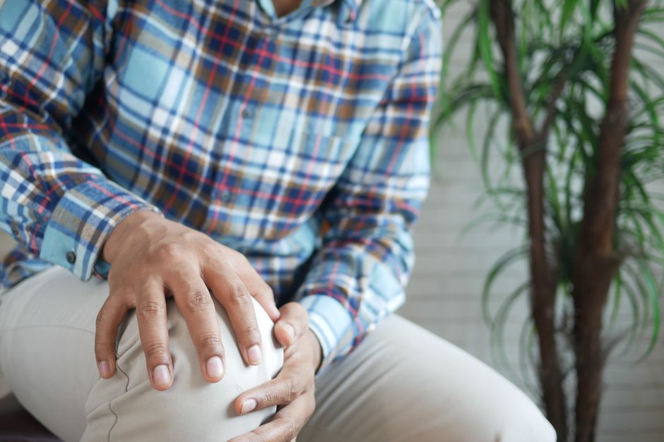 Signs Persistent Fatigue and Joint Pain Mean Its Time to See a Doctor detail 9