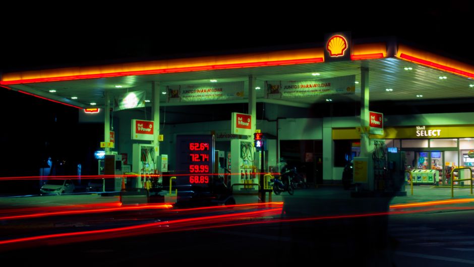 Will Trumps Venezuelan Oil Policy Spike Gas Prices in 9